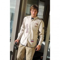 100 % coton fil à fil mercerisé, manches longues, poche poitrine, intérieur col contrasté, chemise avec