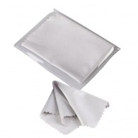 Essuie-lunettes en micro fibre (230 g/m²) dans pochette en pvc. dimension du tissu : 150 ×