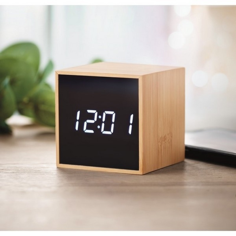 Reloj despertador de madera de bambú 