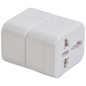 Adaptateur prise universelle avec logo avec poche en plastique. Input et Output : 100-125V 6A ou 110