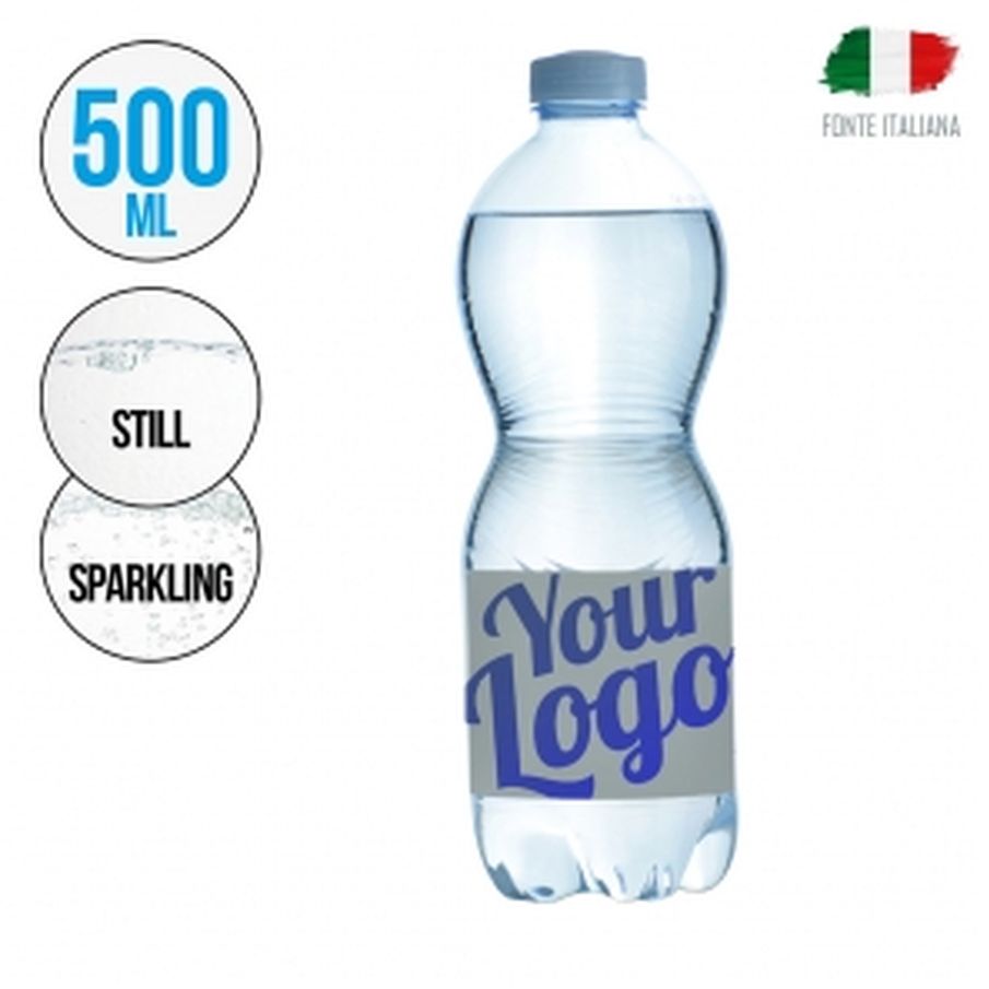 Mockup de bouteille d'eau à tendance 3D ultra-réaliste avec un design