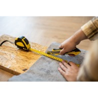 Cutter promotionnel avec mécanisme de sécurité, lames de rechange incluses - Sutton