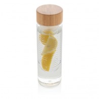 Infusion bottle with bamboo stopper