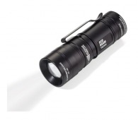Rechargeable flashlight