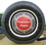 Self-ventilated inflatable tyre