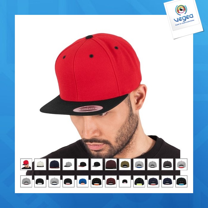 Casquette avec logo snapback bicolore