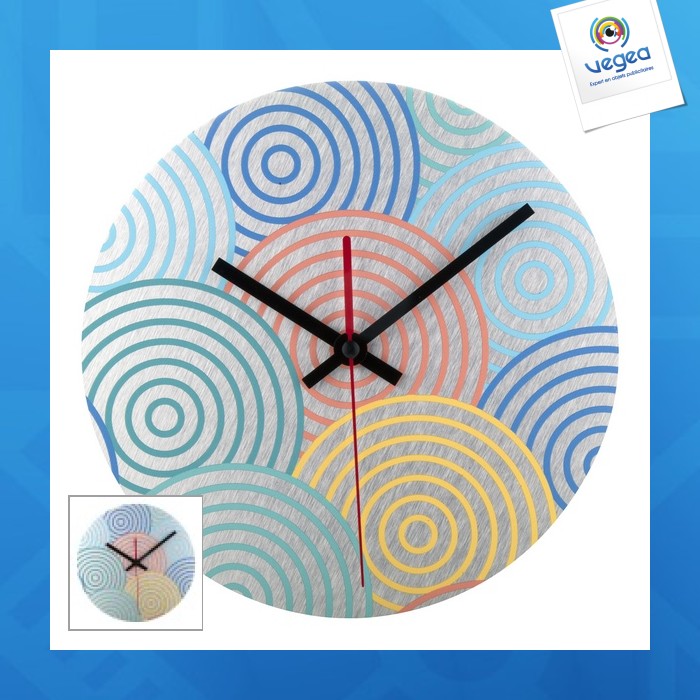 Pendule personnalisable murale en aluminium