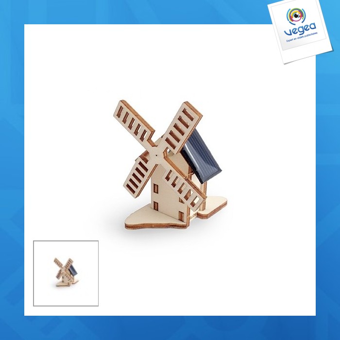 Mini moulin solaire en bois